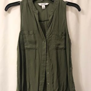 Old Navy Small Button Up Tank